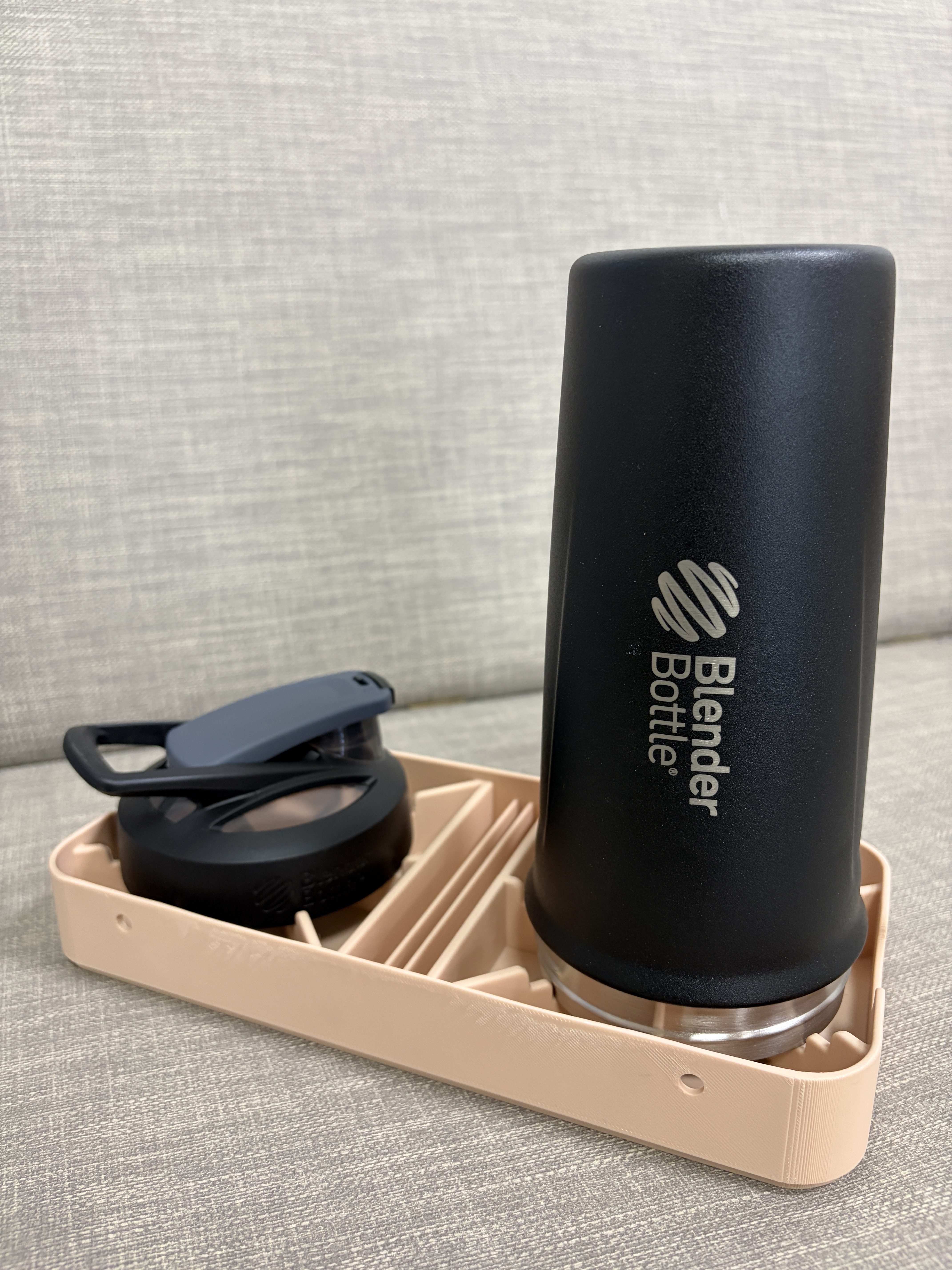 Protein Shaker Drying Rack: 1 Simple Way to Solve The Odor Problem